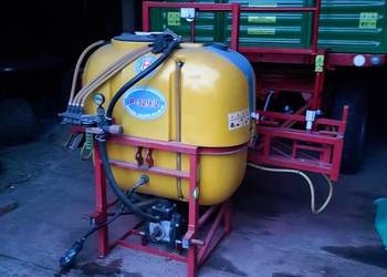 Opryskiwacz zawieszany 400l / 10m