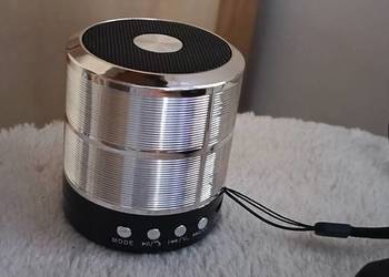 Głośnik mini z radiem