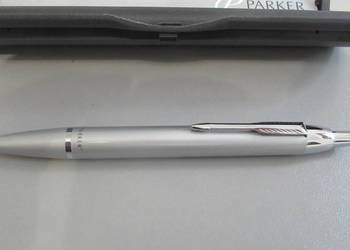 Długopis srebrny Parker S 0856490