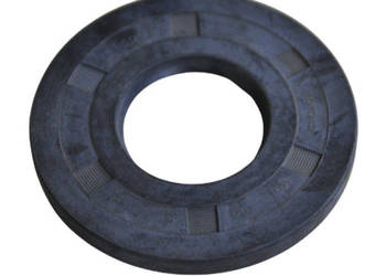 DC44277 Wzmocniona uszczelka olejowa John Deere