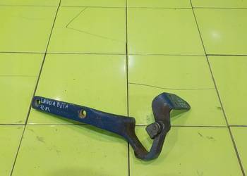 LANCIA BETA 2.0 B 83r COUPE 2D zawias klapy prawy tyl 82347716