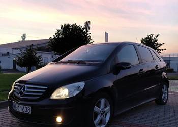 Mercedes B 1,7 LPG, nowe zimówki, długie opłaty, zamiana. Mercedes B 1,7 LPG, nowe zimówki, długie opłaty, zamiana.