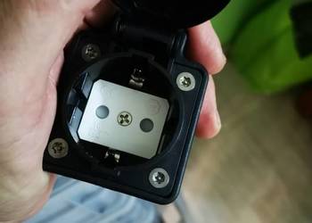 zestaw ładownia camper