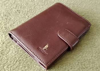 Nieużywany portfel skórzany Puccini zakupiony w 2016/2017r.  Stara szkoła.