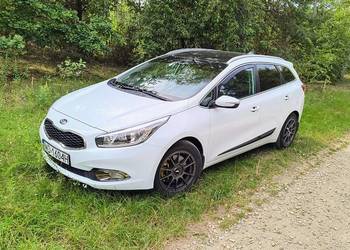 Kia Cee'd JD 1.6 diesel, automat