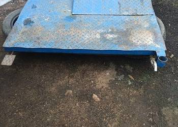 Sprzedam podnośnik warsztatowy pneumatyczny