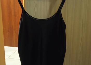 Marks & Spencer czarny top ze śliskiego materiału r. 44