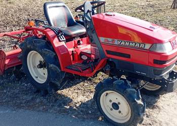 Ciągniki mini traktor ogrodniczy Yanmar+ glebogryzarka jak kubota iseki