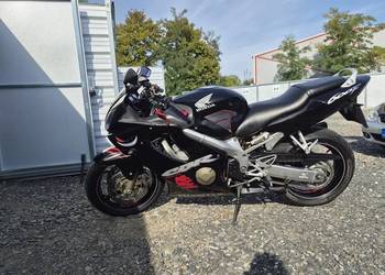 Honda cbr 600f4i