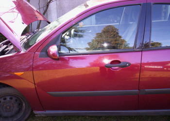 FORD FOCUS MK1 - Szyba Lewy Przód - ( 98 -04r. )  Wersja 5D