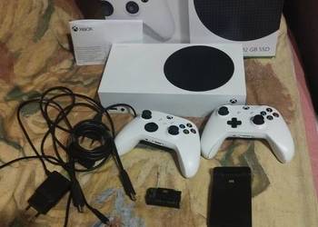 Sprzedam konsole Xbox series s