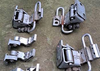 Zawiasy drzwi P+L Audi