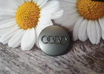 Dekielek kapselek alu felgi AUDI 60mm 4B0601170
