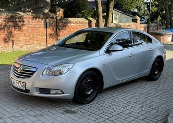 Opel Insignia 1.8 benzyna 140km 2009r Anglik Stan Dobry Zarejestrowany w PL
