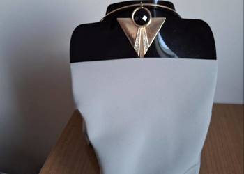 Sprzedam zestaw - piękny choker z klipsami w klasycznym stylu
