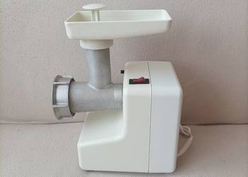 Polska elektryczna maszynka do mielenia mięsa Zelmer typ 186 z czasów PRL