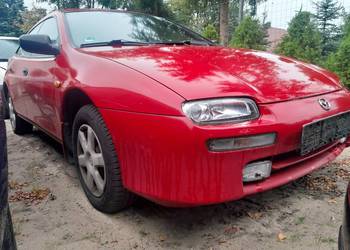 Mazda 323F 1.5 benzyna 98r. z de 1 właściciel 95tyskm. Bez korozji