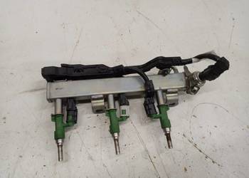 YARIS IV 1.5 HYBRYDA LISTWA WTRYSKOWA WTRYSKI 23250-F3020 82817-0DC00 2020R