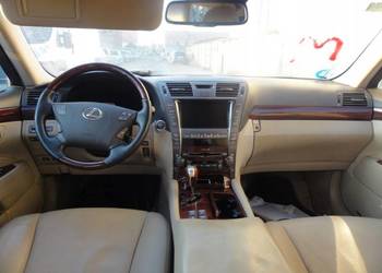 Deska rozdzielcza konsola lexus ls460  ls600