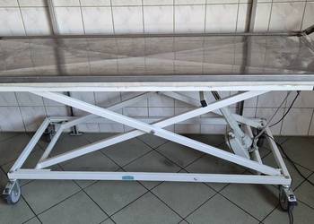 Stół do przygotowania osób zmarlych