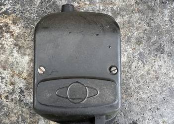 Iz49 Oryginalna  Puszki Prądów + Podstawa