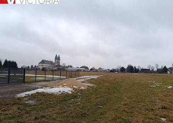 Działki z widokiem na bazylikę