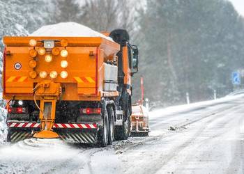 Chlorek magnezu w workach || sól drogowa z antyzbrylaczem