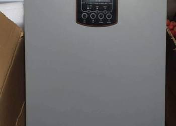 Inwerter VMII PLUS 5500W 230V MPPT hybrydowy falownik 48V 120A 6KW.