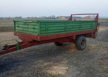 Sprzedam rozrzutnik 1 osiowy