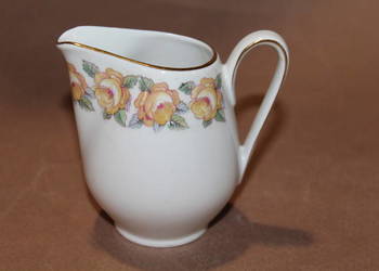 Porcelanowy mlecznik Germany nr 1140