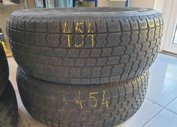 Opony DunlopSpWinter Sport   215/65r15