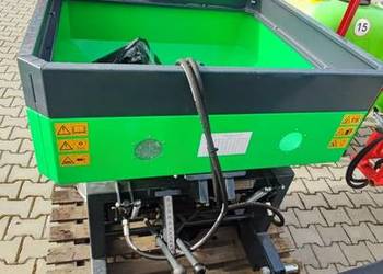 Rozsiewacz nawozów sadowniczy LANGREN RS600 SAD dwutalerzowy z przystawka