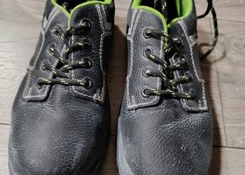 buty robocze damskie rozmiar 39 z metalowymi czubkami w środku