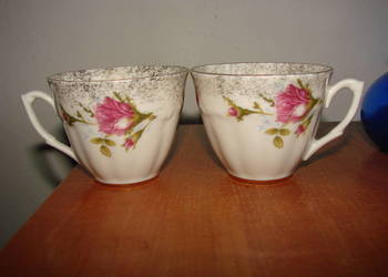 Wałbrzych porcelanowa filiżanka  Róża
