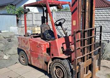 Bułgar Wozek Widłowy Sprowadzony Waga 5T DIESEL