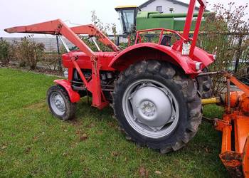 Ciągnik Massey Ferguson 135