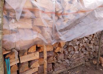 Drewno opałowe rąbane liściaste suche