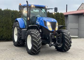 New Holland T7 220