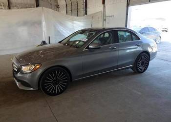 2016 MERCEDES-BENZ C 300 4MATIC z USA !!!