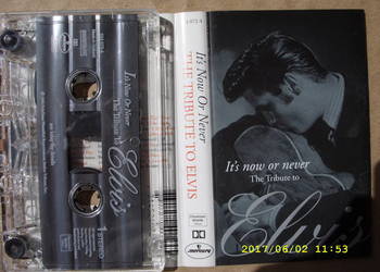 + Kaseta ; THE TRIBUTE TO ELVIS ; POLYGRAM .