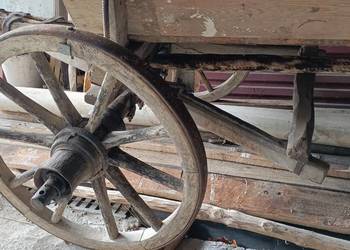 wóz drewniany zabytkowy retro