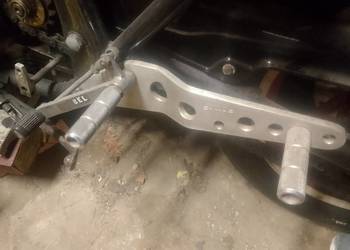 Suzuki Cafe Racer Elementy