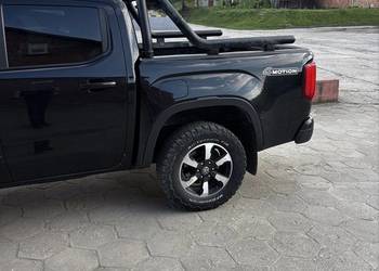 Orurowanie amarok hilux
