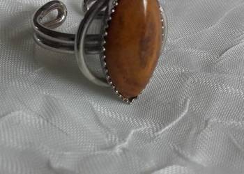 SREBRZONY PIERŚCIONEK Z TYGRYSIM OKIEM SREBRZONY PIERŚCIONEK Z TYGRYSIM OKIEM