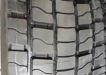 Opony 315 60 22.5 315/60R22.5 Bieżnikowane