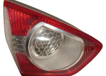Lampa tylna wewnętrzna lewa Ford Kuga Mk1 klapa bagażnika 8V41-13A603-