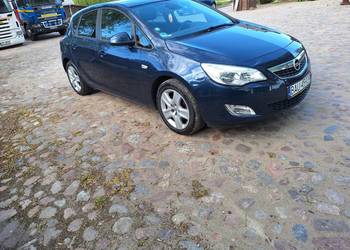 Opel astra j 2012