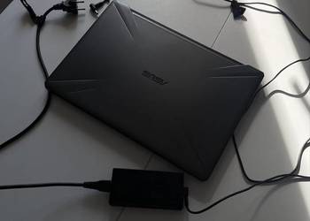 Laptop ASUS TUF Gaming FX705DT – Ryzen 7, GTX 1650, 17,3" Full HD