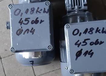 Motoreduktor  0,18 kW/45 obr