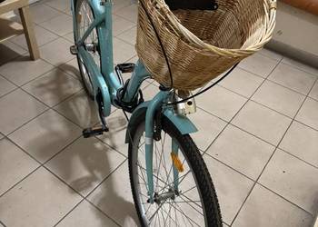 Sprzedam stylowy rower miejski w pięknym, błękitnym kolorze!